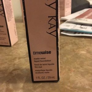 Mary Kay foundation BEIGE 6